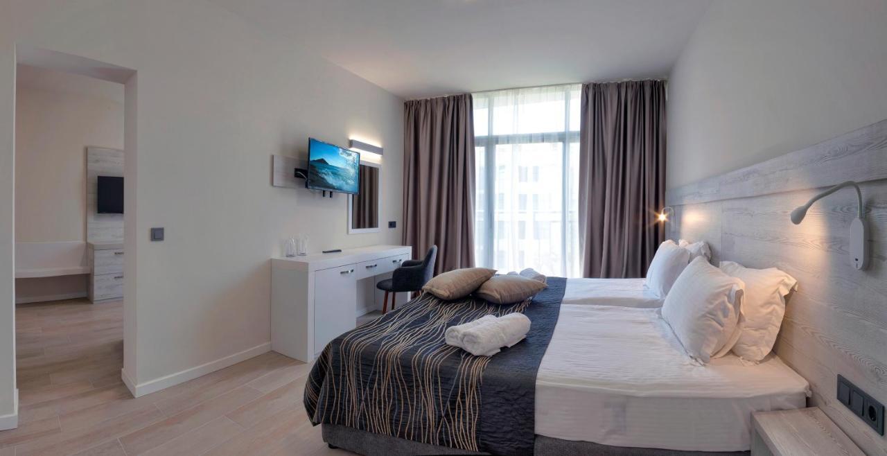 Luna Beach Hotel โกลเดน แซนส์ ภายนอก รูปภาพ