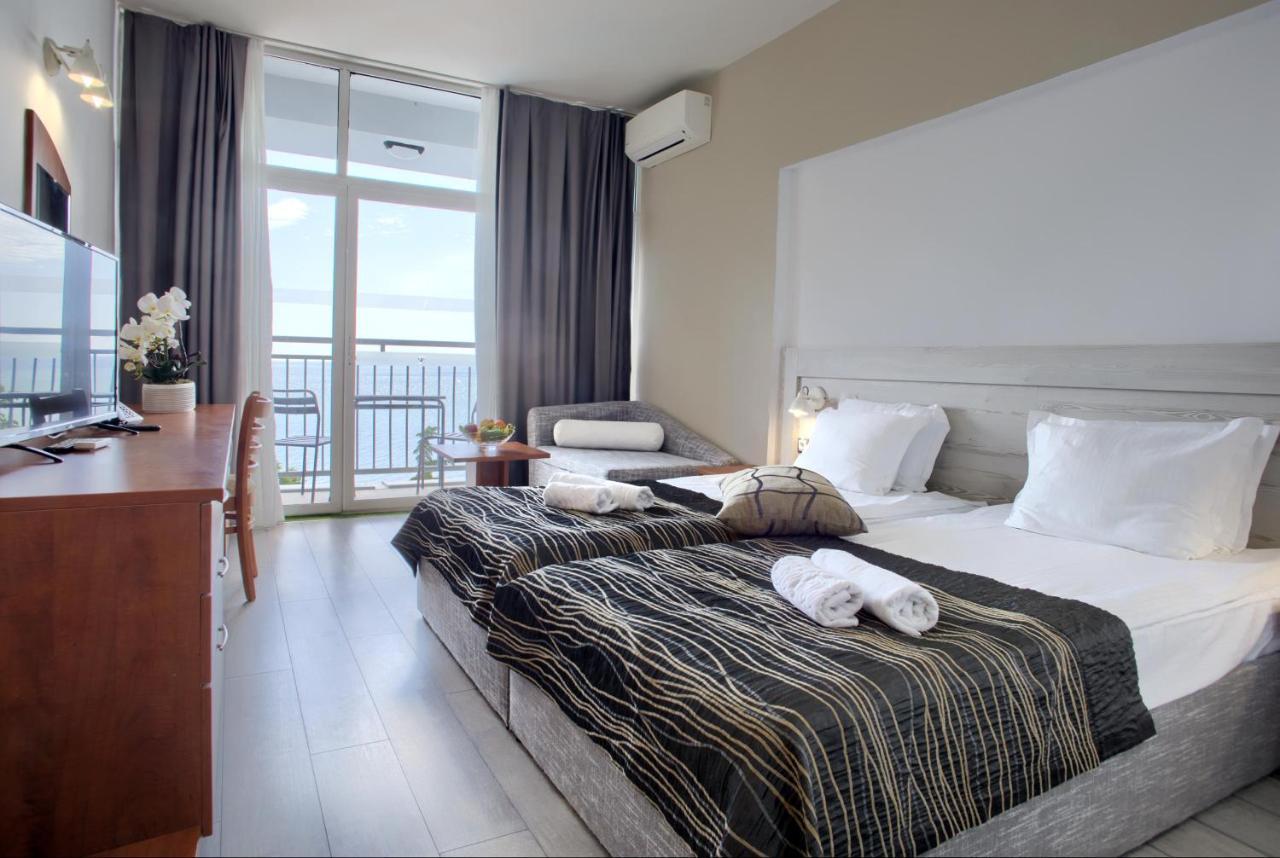 Luna Beach Hotel โกลเดน แซนส์ ภายนอก รูปภาพ
